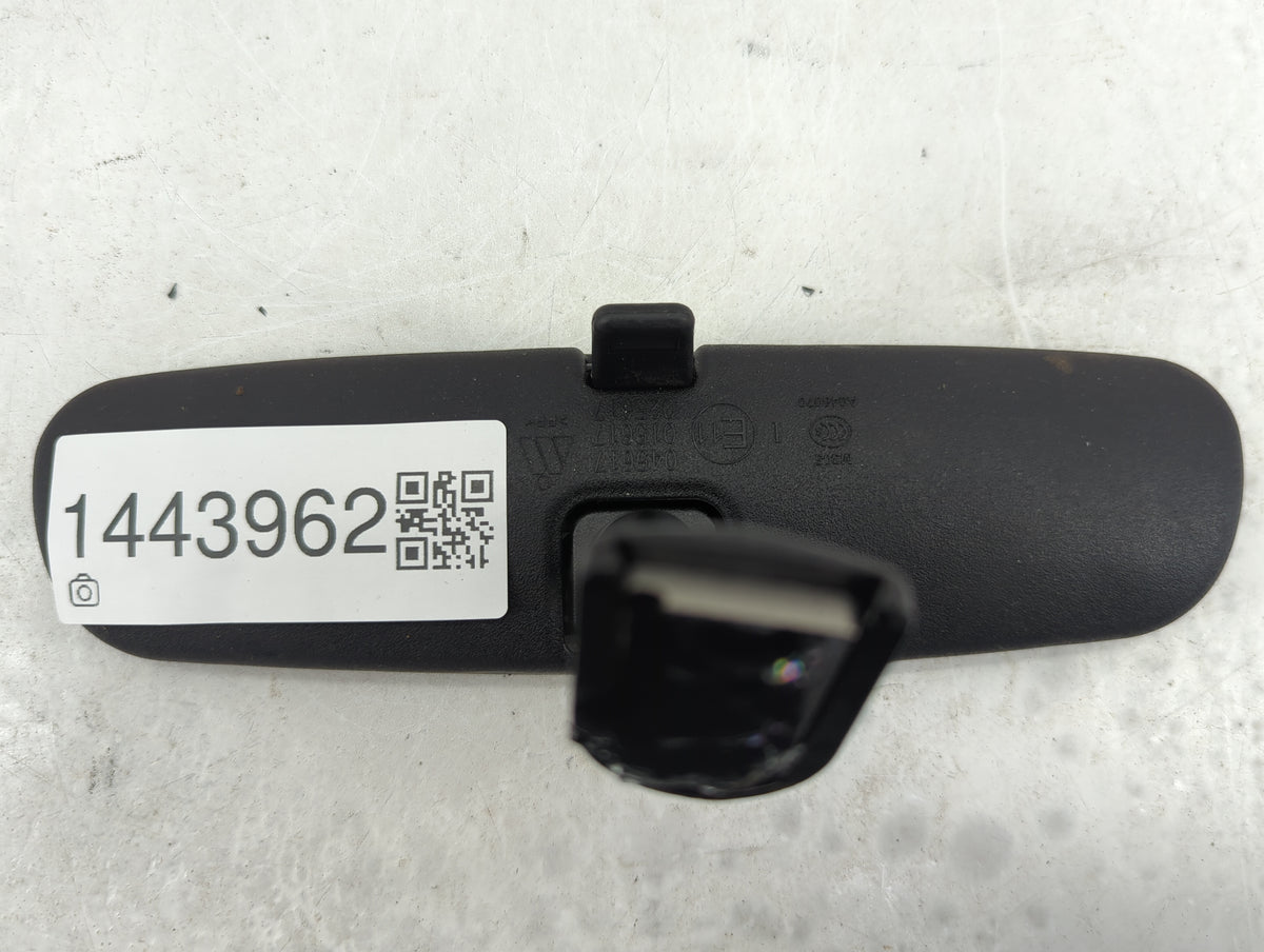 2016-2022 Toyota Rav4 Interior Rear View Mirror Replacement OEM P/N:E11025617 E11015617 Fits OEM Used Auto Parts - Oemusedau