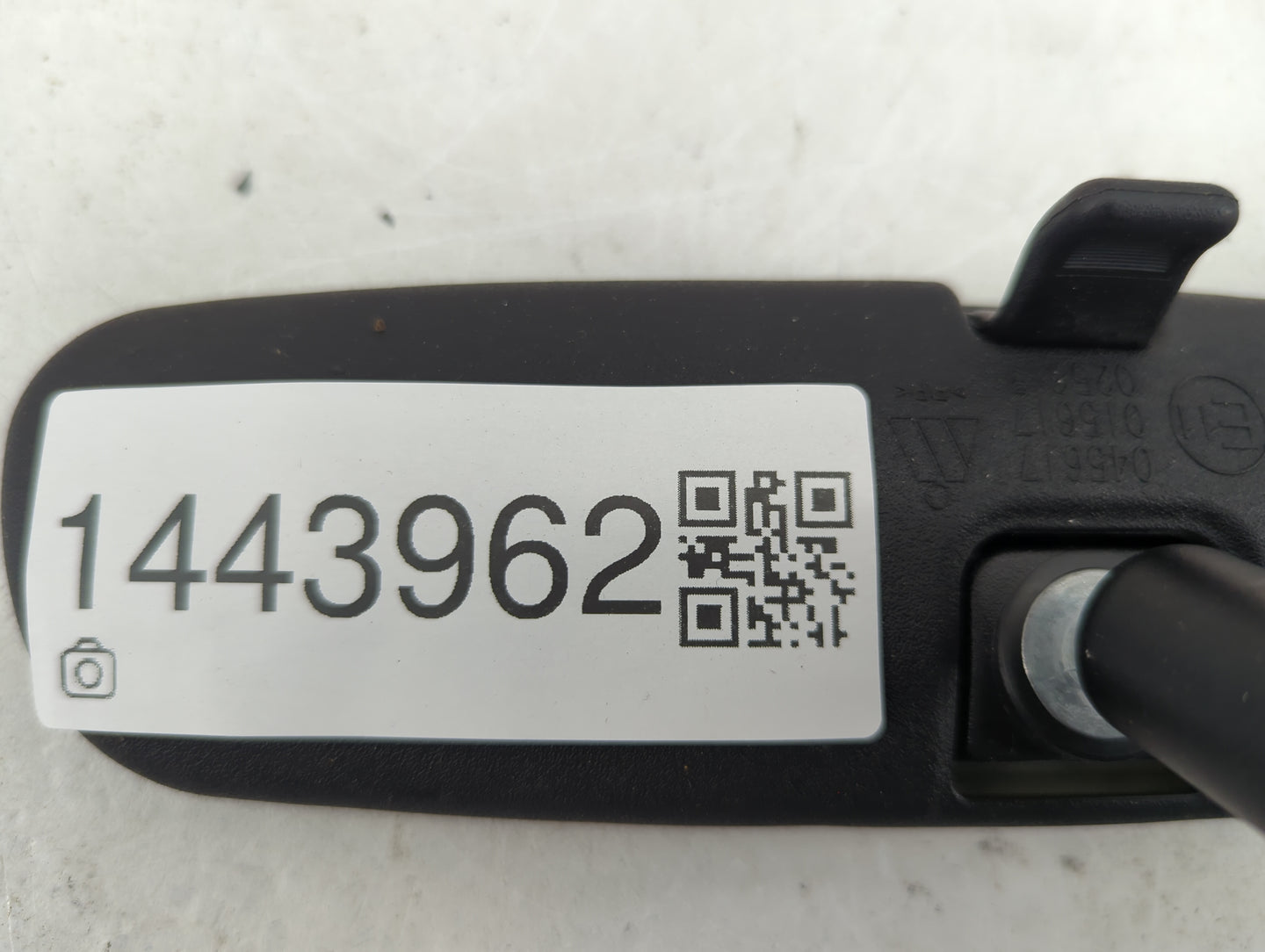 2016-2022 Toyota Rav4 Interior Rear View Mirror Replacement OEM P/N:E11025617 E11015617 Fits OEM Used Auto Parts - Oemusedau