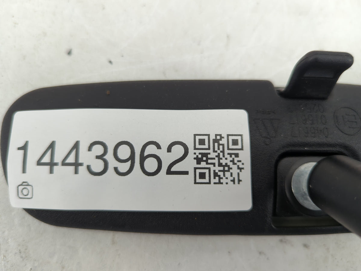 2016-2022 Toyota Rav4 Interior Rear View Mirror Replacement OEM P/N:E11025617 E11015617 Fits OEM Used Auto Parts - Oemusedau