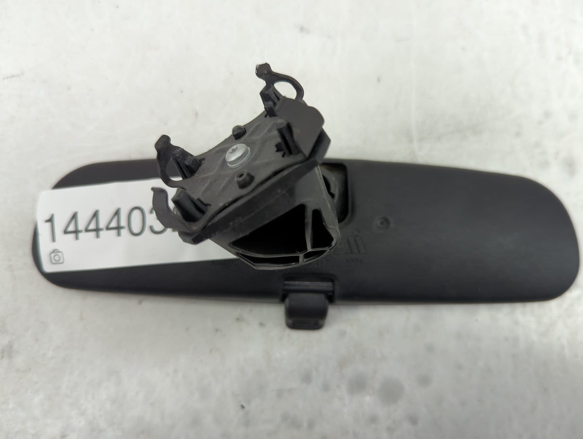 2016-2022 Toyota Rav4 Interior Rear View Mirror Replacement OEM P/N:E11025617 E11015617 Fits OEM Used Auto Parts - Oemusedau
