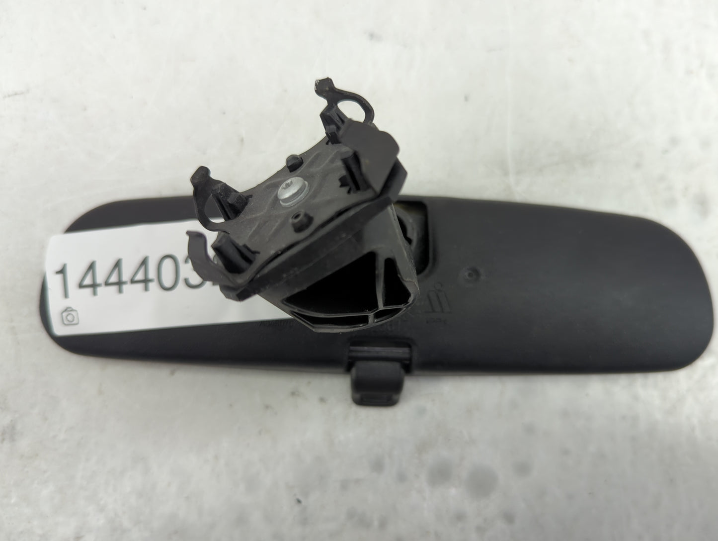 2016-2022 Toyota Rav4 Interior Rear View Mirror Replacement OEM P/N:E11025617 E11015617 Fits OEM Used Auto Parts - Oemusedau