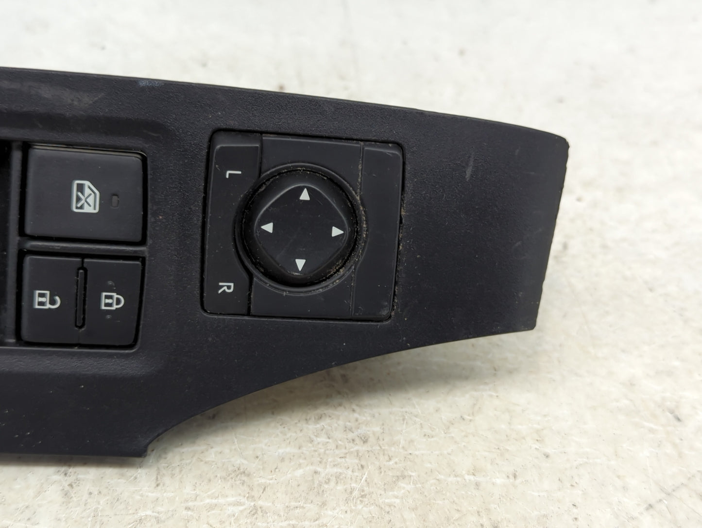 2023 Toyota Rav4 Master Power Window Switch Replacement Driver Side Left P/N:84040-0A170 668-0J33, 112-0133 Fits OEM Used Au