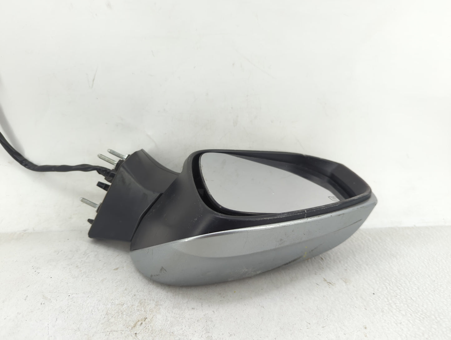 2021-2022 Toyota Sienna Driver Side View Mirror - Left Door Mirror OEM Used - Oemusedautoparts1.com