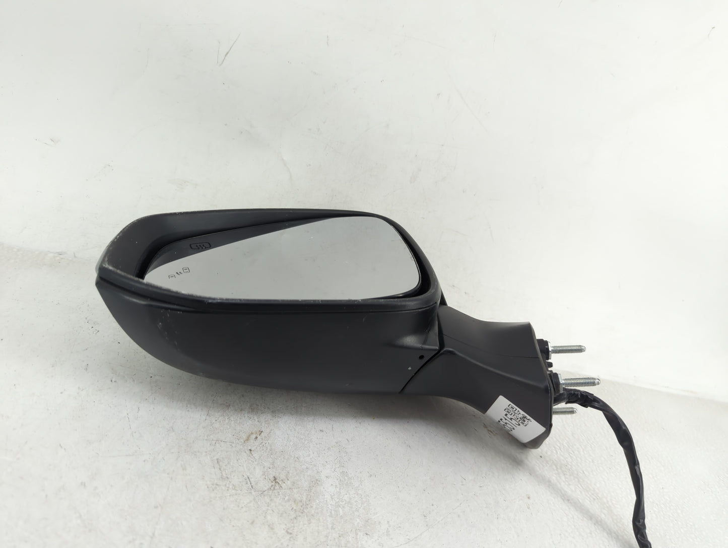 2021-2022 Toyota Sienna Driver Side View Mirror - Left Door Mirror OEM Used - Oemusedautoparts1.com