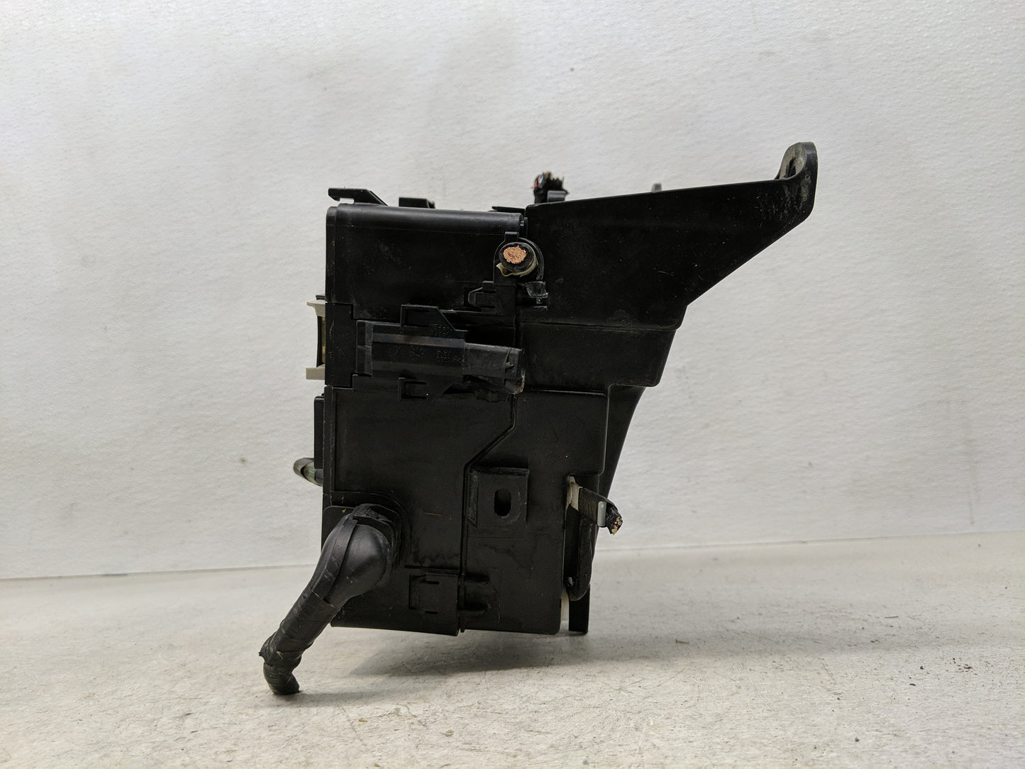 2016-2022 Toyota Tacoma Fusebox Fuse Box Panel Relay Module P/N:82661-0C300 Fits Fits 2016 2017 2018 2019 2020 2021 2022 OEM