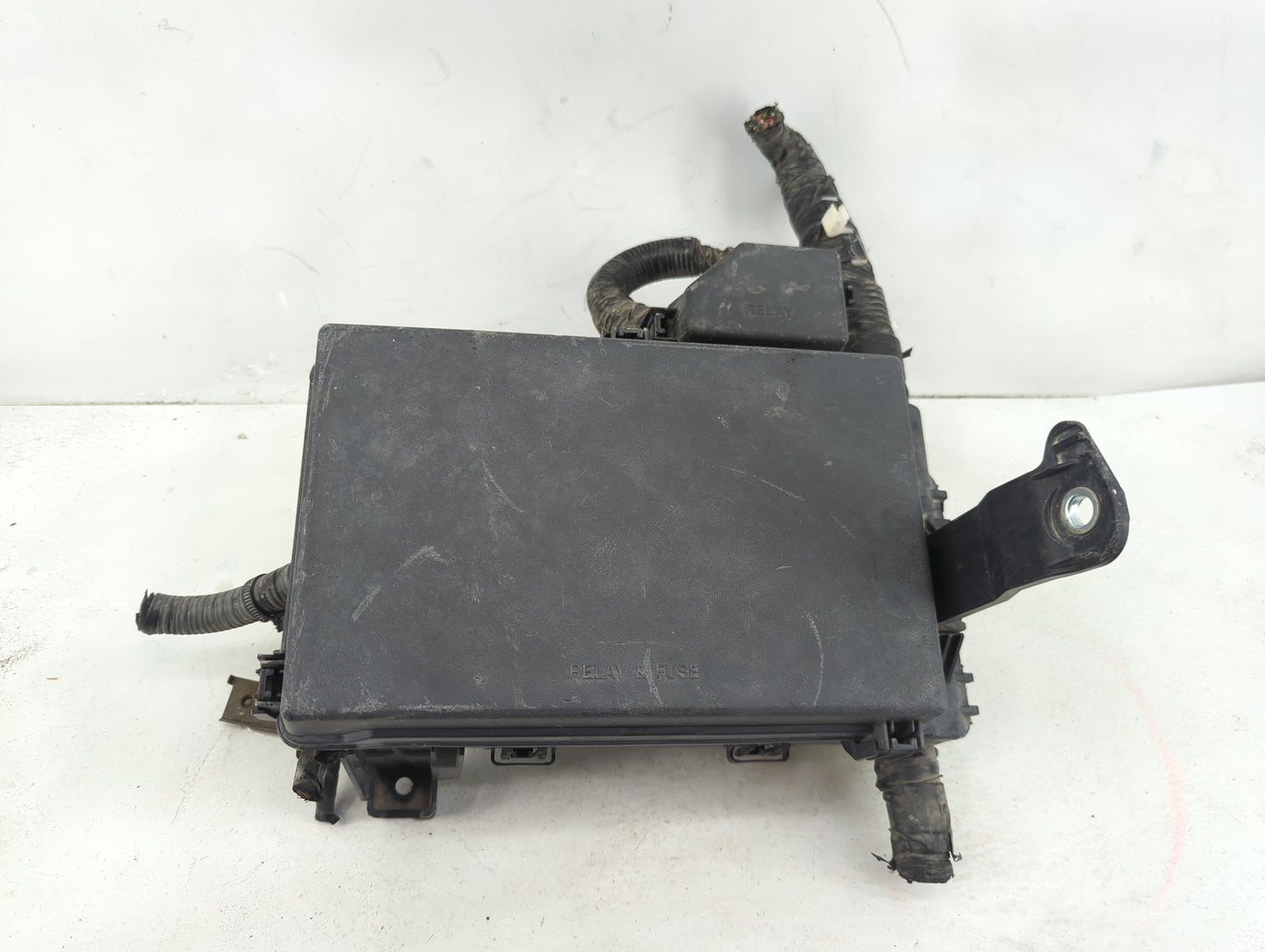 2016-2022 Toyota Tacoma Fusebox Fuse Box Panel Relay Module P/N:82661-0C300 Fits Fits 2016 2017 2018 2019 2020 2021 2022 OEM