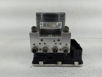 2023 Volkswagen Atlas ABS Pump Control Module Replacement P/N:5Q0 614 517 GB Fits Fits 2021 2022 OEM Used Auto Parts - Oemus