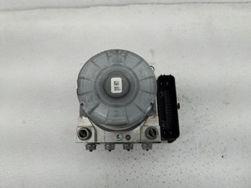 2023 Volkswagen Atlas ABS Pump Control Module Replacement P/N:5Q0 614 517 GB Fits Fits 2021 2022 OEM Used Auto Parts