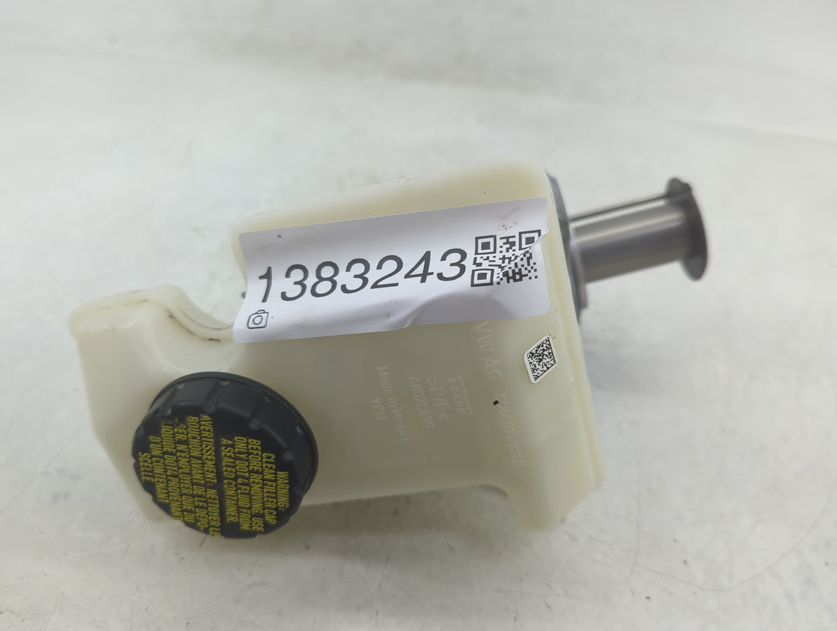 Volkswagen Atlas Brake Master Cylinder 1383243 - Oemusedautoparts1.com