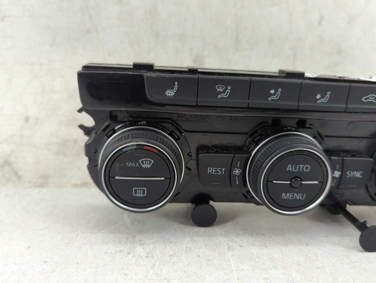 2023 Volkswagen Atlas Climate Control Module Temperature AC/Heater Replacement P/N:3CN907044AA Fits OEM Used Auto Parts - Oe