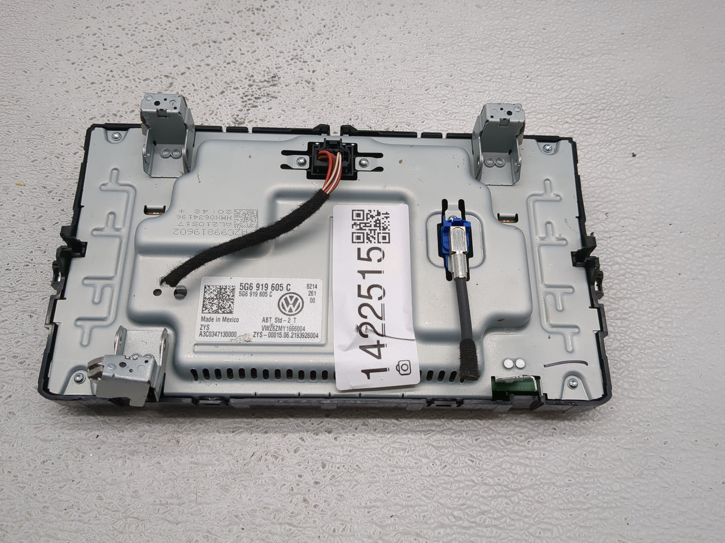 2018-2022 Volkswagen Atlas Information Display Screen - Oemusedautoparts1.com