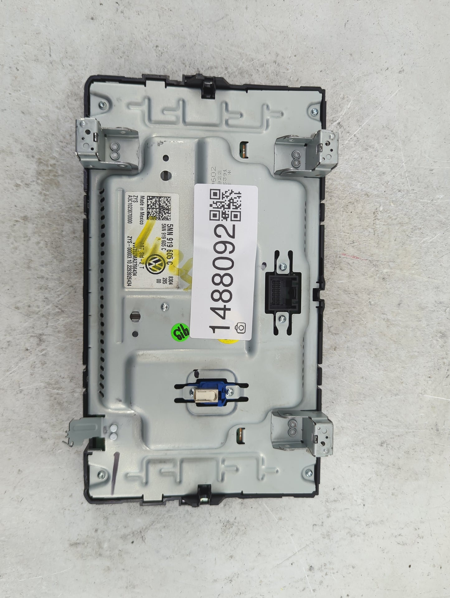 2023 Volkswagen Atlas Information Display Screen - Oemusedautoparts1.com