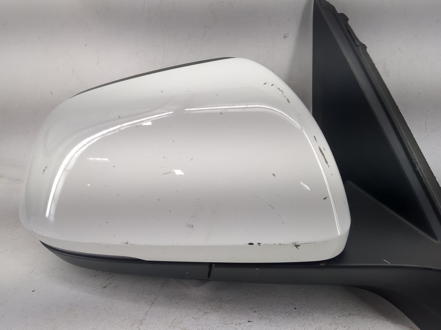 2023 Volkswagen Atlas Passenger Side View Mirror - Right Door Mirror OEM Used - Oemusedautoparts1.com
