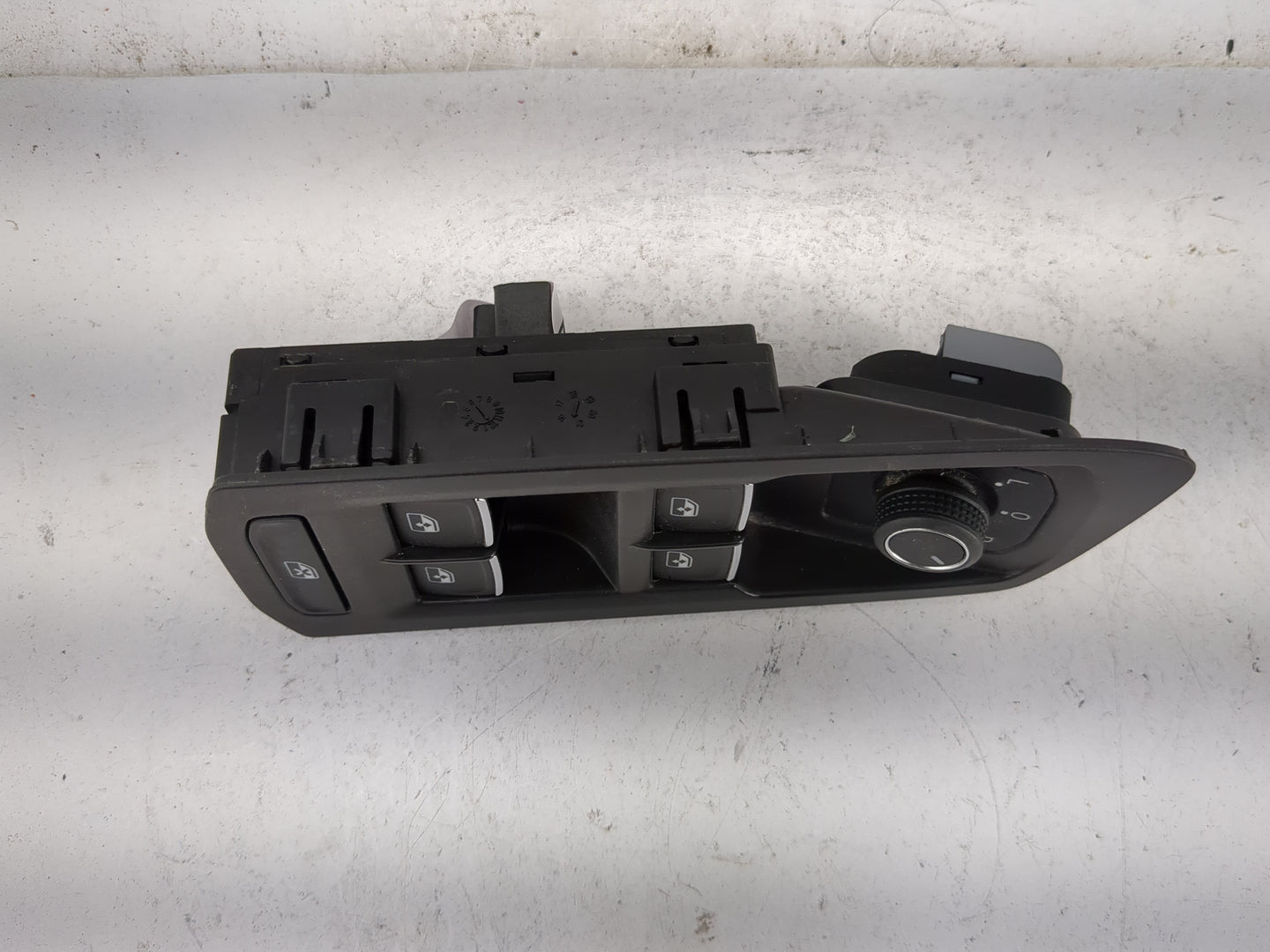 2021-2022 Volkswagen Atlas Cross Sport Master Power Window Switch Replacement Driver Side Left P/N:3CN867255 15671447Z Fits 
