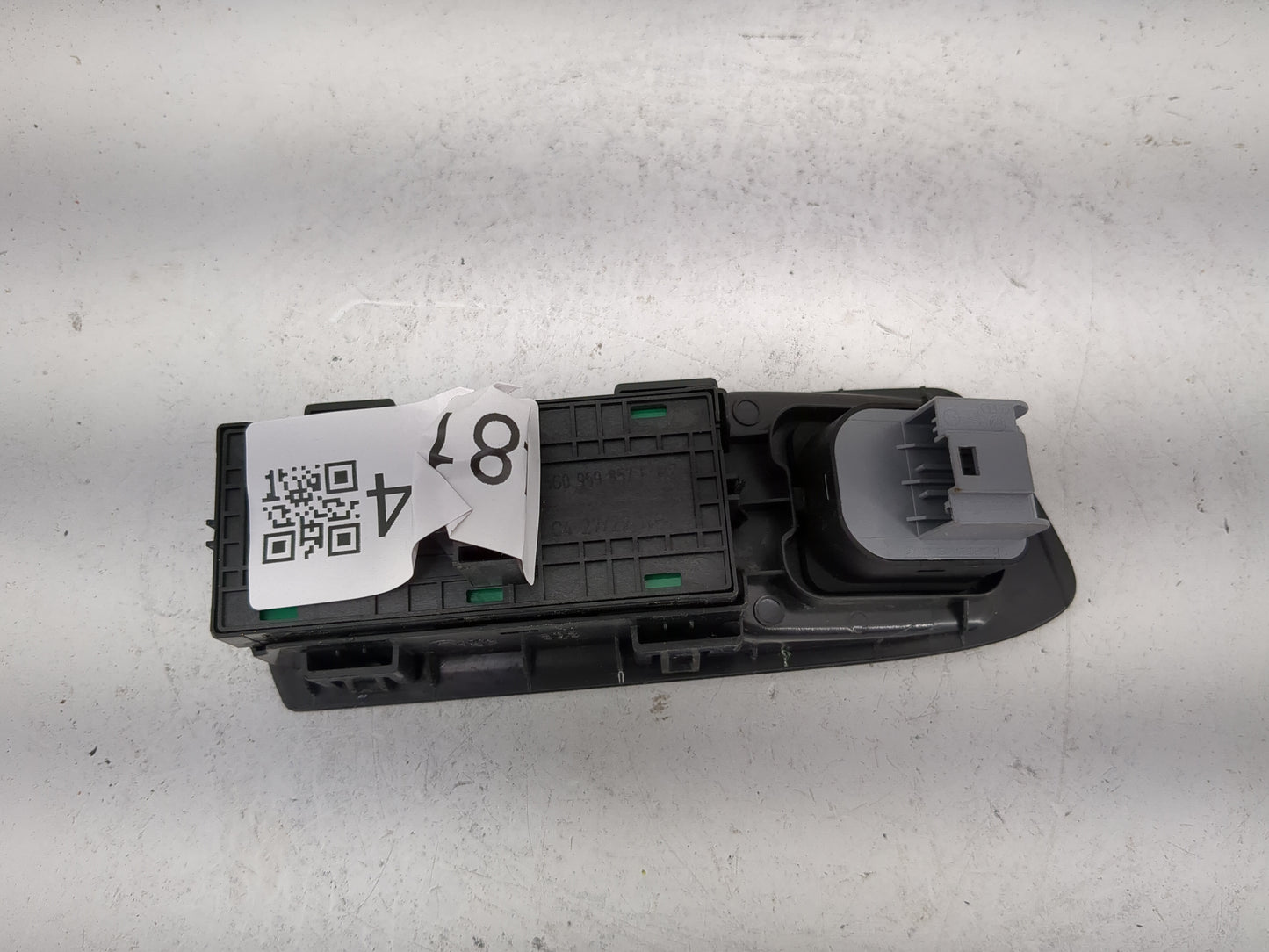2021-2022 Volkswagen Atlas Cross Sport Master Power Window Switch Replacement Driver Side Left P/N:3CN867255 15671447Z Fits 