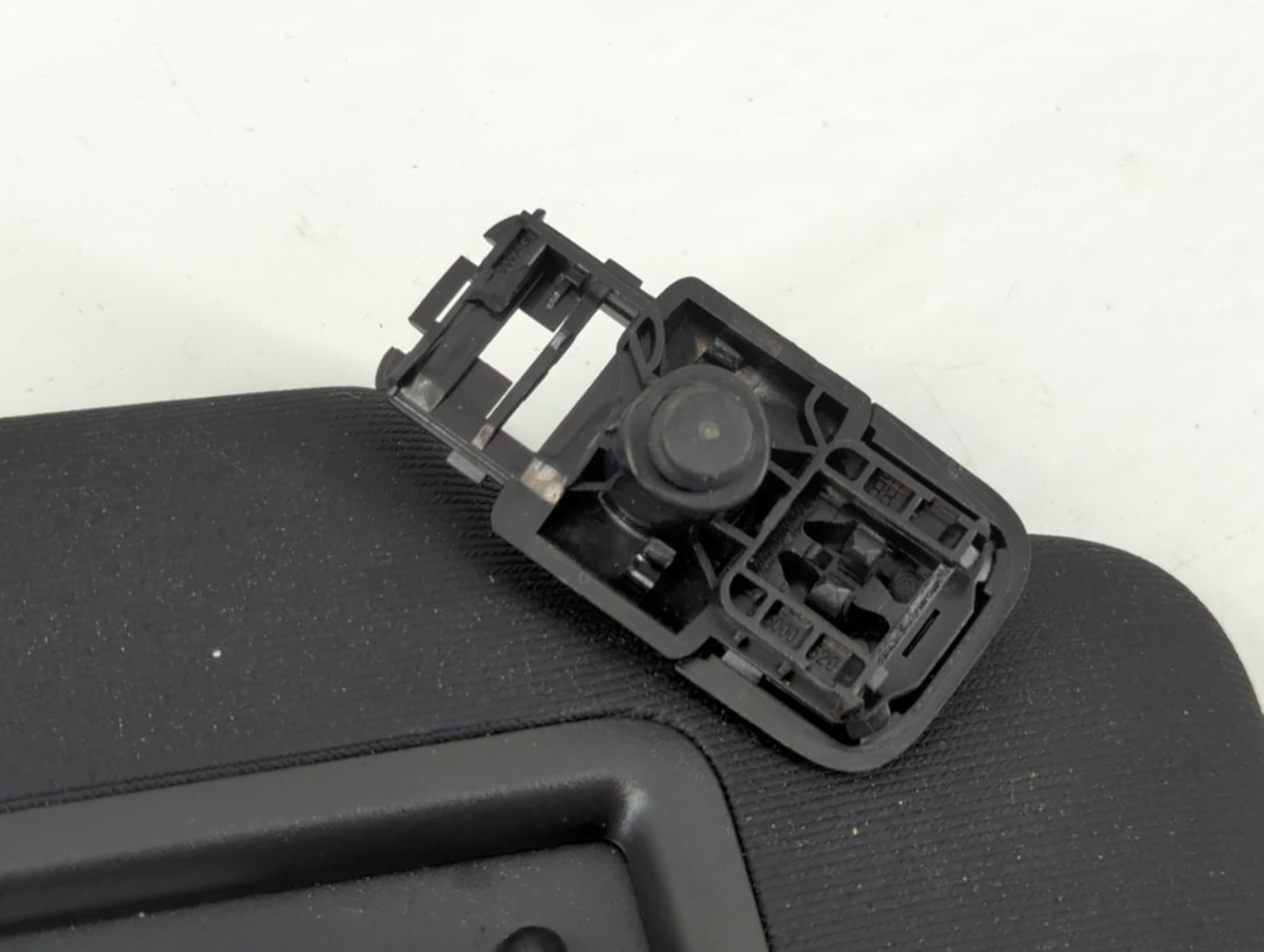 2019-2021 Volkswagen Jetta Sun Visor Shade Replacement Passenger Right Mirror Fits Fits 2019 2020 2021 OEM Used Auto Parts -