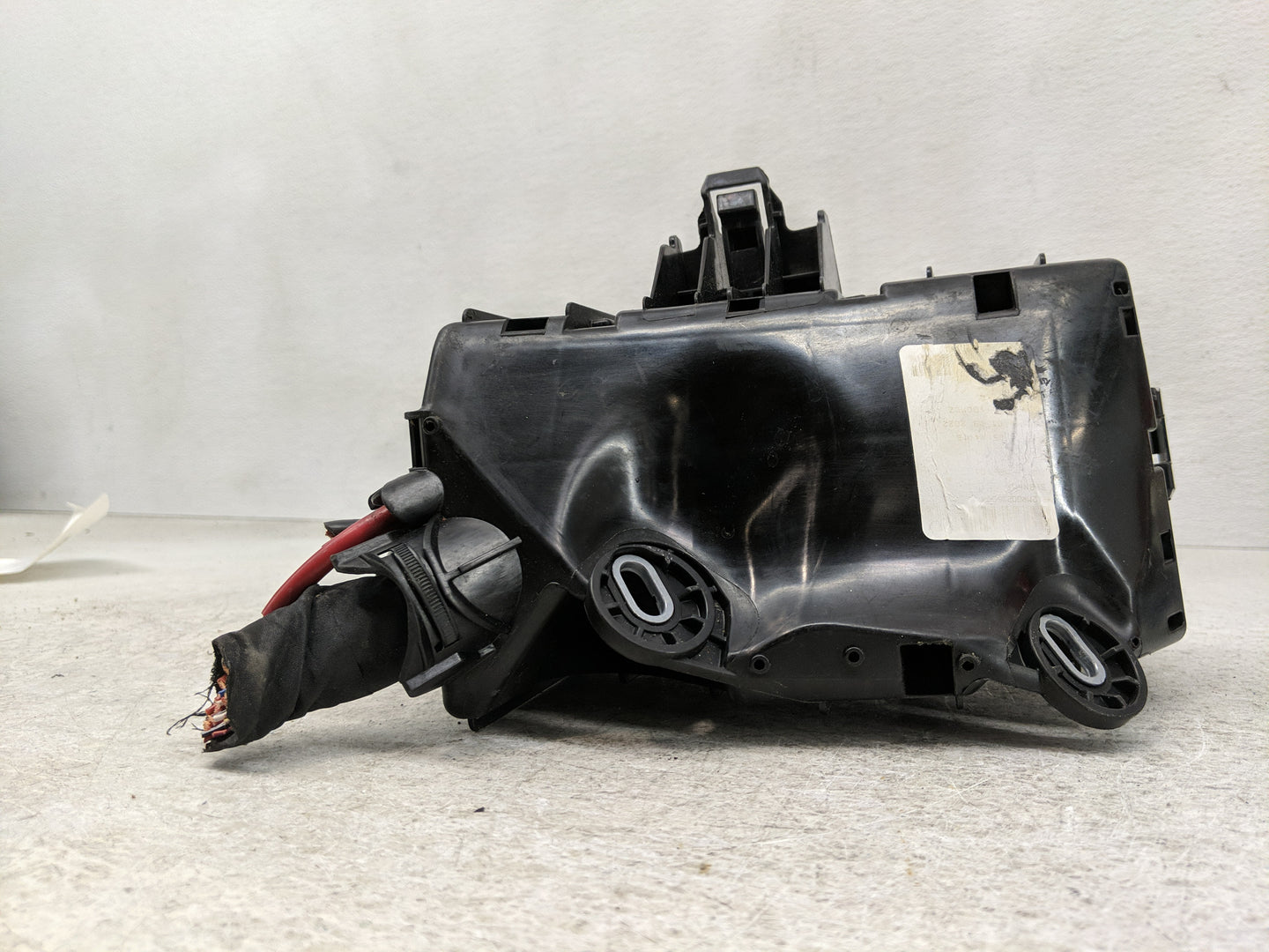2019-2021 Volkswagen Jetta Fusebox Fuse Box Panel Relay Module Fits Fits 2019 2020 2021 OEM Used Auto Parts - Oemusedautopar
