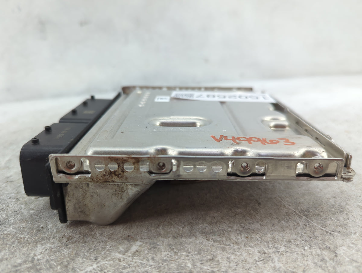 2023 Volkswagen Jetta PCM Engine Control Computer ECU ECM PCU OEM P/N:05E907309BB 0261S103DP Fits OEM Used Auto Parts - Oemu