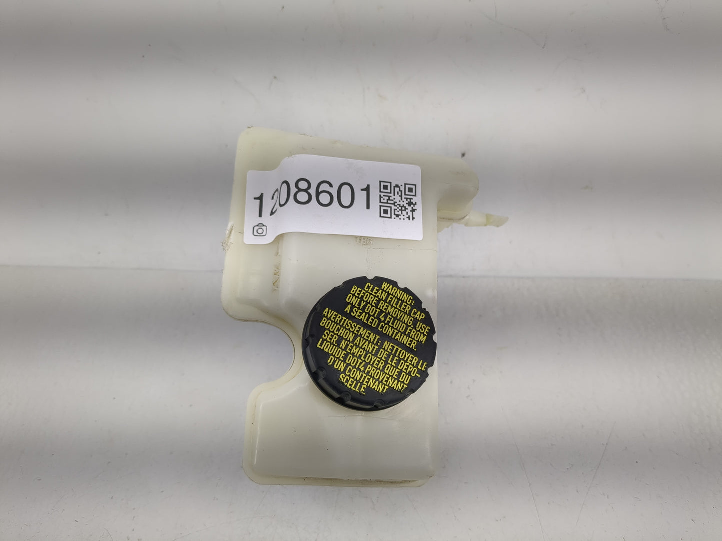 Volkswagen Taos Brake Master Cylinder 1208601 - Oemusedautoparts1.com