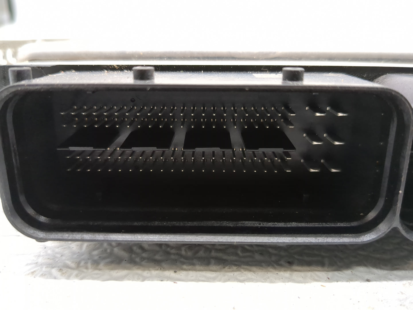 2023 Volkswagen Taos PCM Engine Control Computer ECU ECM PCU OEM P/N:05E907309BB Fits OEM Used Auto Parts - Oemusedautoparts