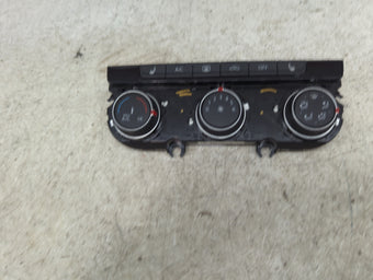 compare product 2023 Volkswagen Taos Climate Control Module Temperature AC/Heater Replacement P/N:5GM907426 Fits OEM Used Auto Parts