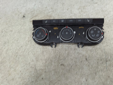 2023 Volkswagen Taos Climate Control Module Temperature AC/Heater Replacement P/N:5GM907426 Fits OEM Used Auto Parts - Oemus