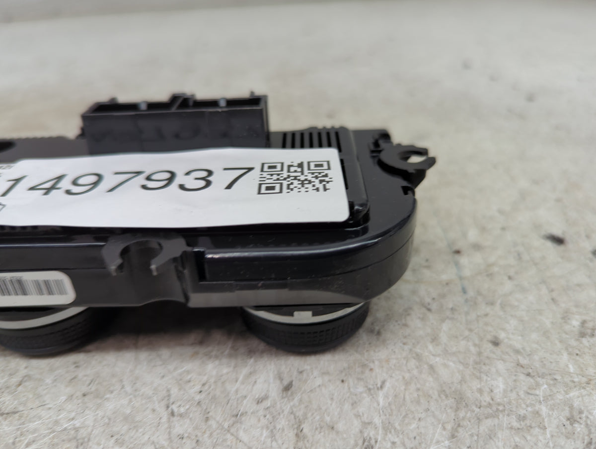 2023 Volkswagen Taos Climate Control Module Temperature AC/Heater Replacement P/N:5GM907426 Fits OEM Used Auto Parts - Oemus