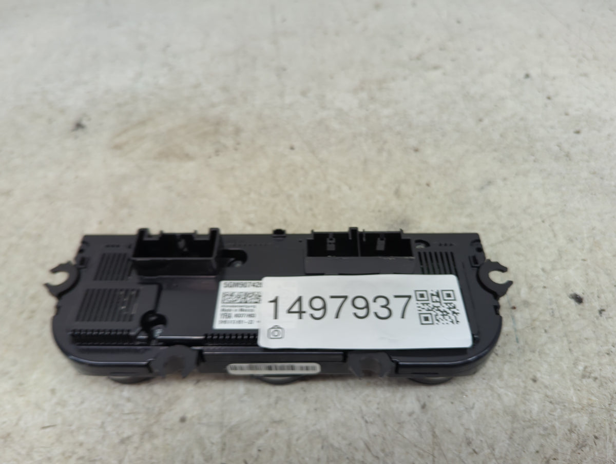 2023 Volkswagen Taos Climate Control Module Temperature AC/Heater Replacement P/N:5GM907426 Fits OEM Used Auto Parts - Oemus