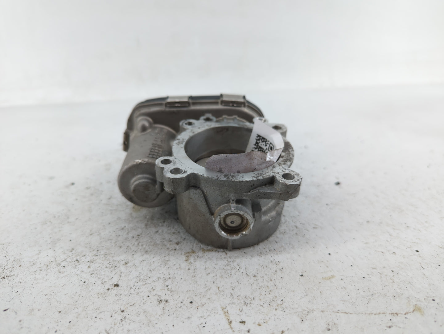 2023 Volkswagen Taos Throttle Body P/N:04E 133 062 T Fits OEM Used Auto Parts - Oemusedautoparts1.com