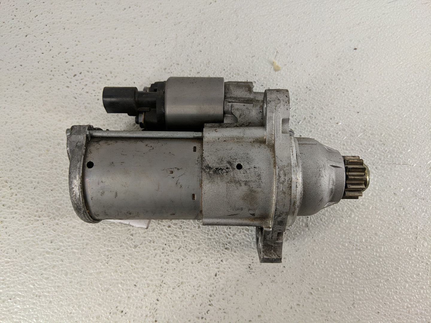 2023 Volkswagen Tiguan ABS Pump Control Module Replacement P/N:02M 911 022 F Fits OEM Used Auto Parts - Oemusedautoparts1.co