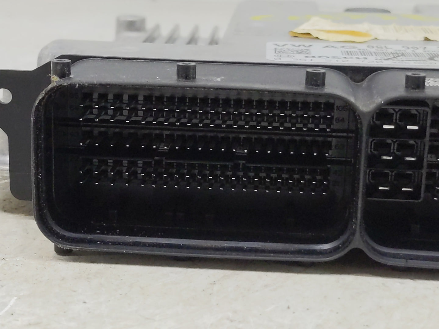2022 Volkswagen Tiguan PCM Engine Control Computer ECU ECM PCU OEM P/N:0 261 S12 720 06L 907 309 B Fits OEM Used Auto Parts 