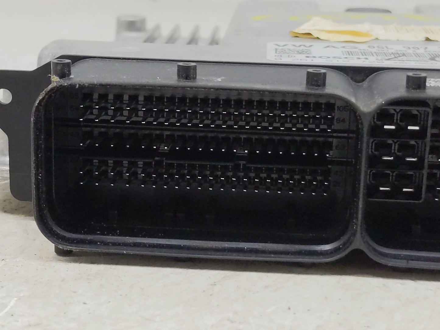 2022 Volkswagen Tiguan PCM Engine Control Computer ECU ECM PCU OEM P/N:0 261 S12 720 06L 907 309 B Fits OEM Used Auto Parts 