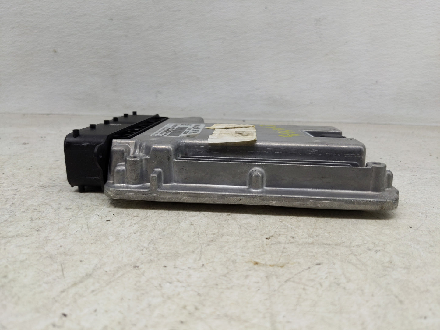 2022 Volkswagen Tiguan PCM Engine Control Computer ECU ECM PCU OEM P/N:0 261 S12 720 06L 907 309 B Fits OEM Used Auto Parts 