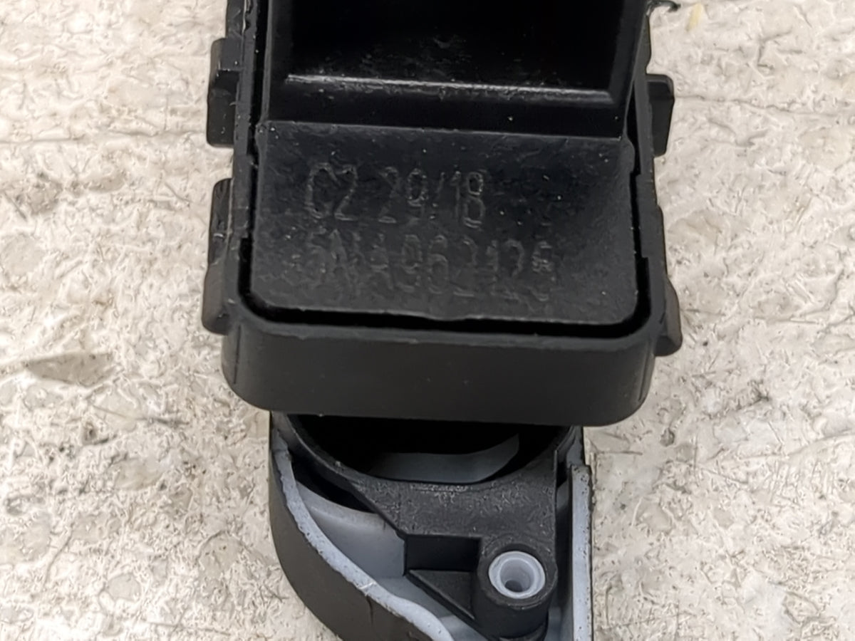 2023 Volkswagen Tiguan Master Power Window Switch Replacement Driver Side Left P/N:5NA962126 Fits OEM Used Auto Parts - Oemu