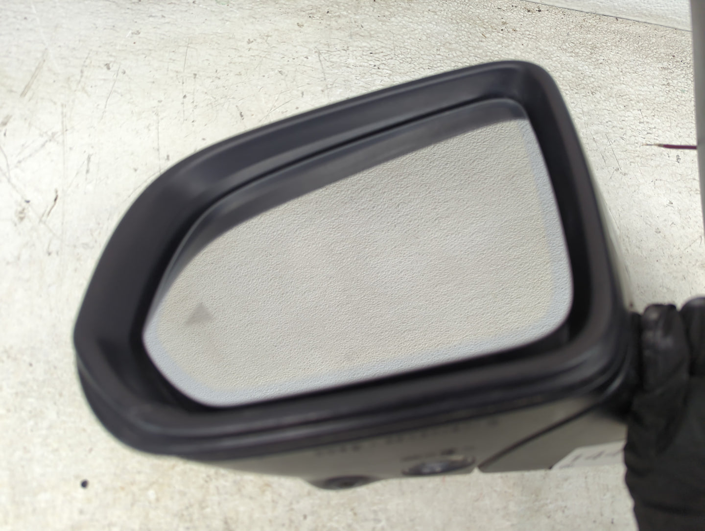 2023 Volvo Gle Driver Side View Mirror - Left Door Mirror OEM Used - Oemusedautoparts1.com