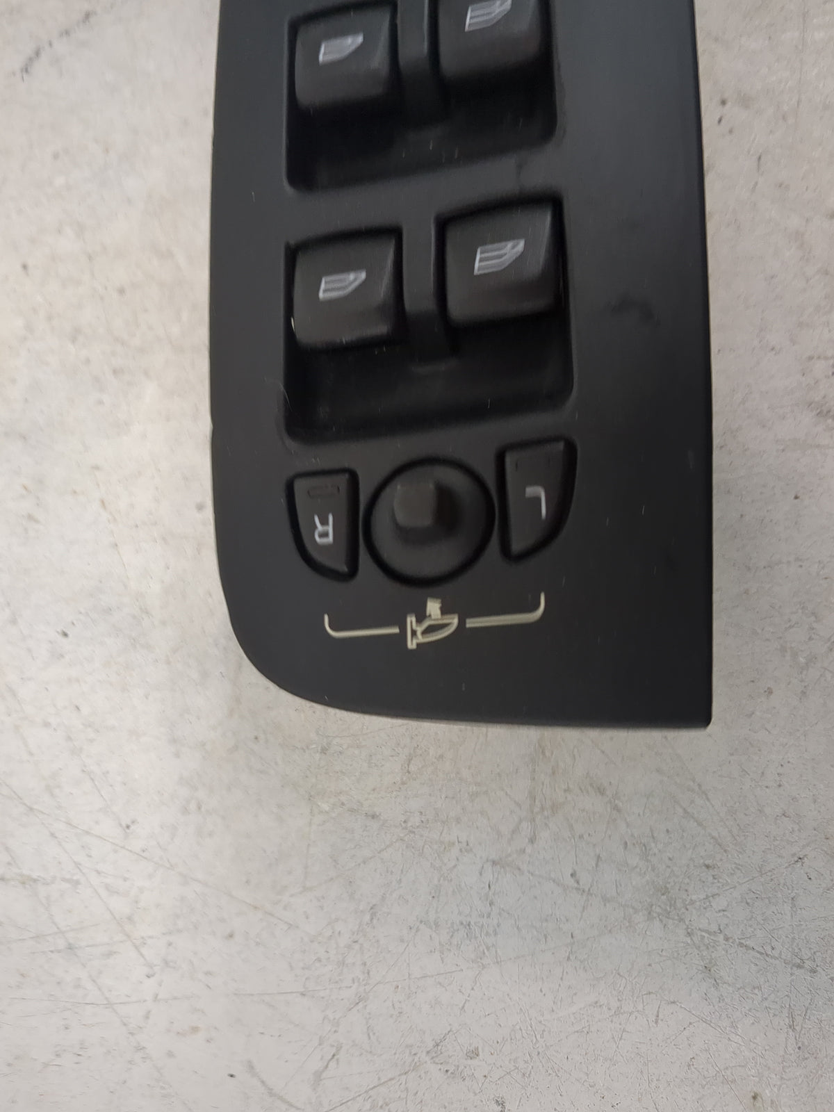 2019-2020 Volvo S60 Master Power Window Switch Replacement Driver Side Left P/N:31433406 Fits Fits 2018 2019 2020 2021 OEM U