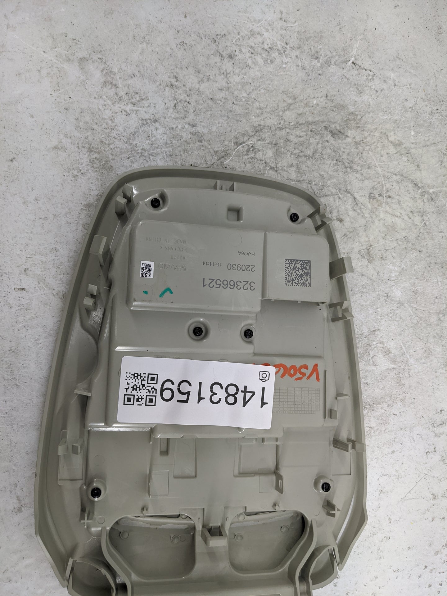 2023 Volvo S90 Overhead Roof Console Beige - Oemusedautoparts1.com