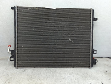 2023 Volvo S90 Radiator Oem - Oemusedautoparts1.com