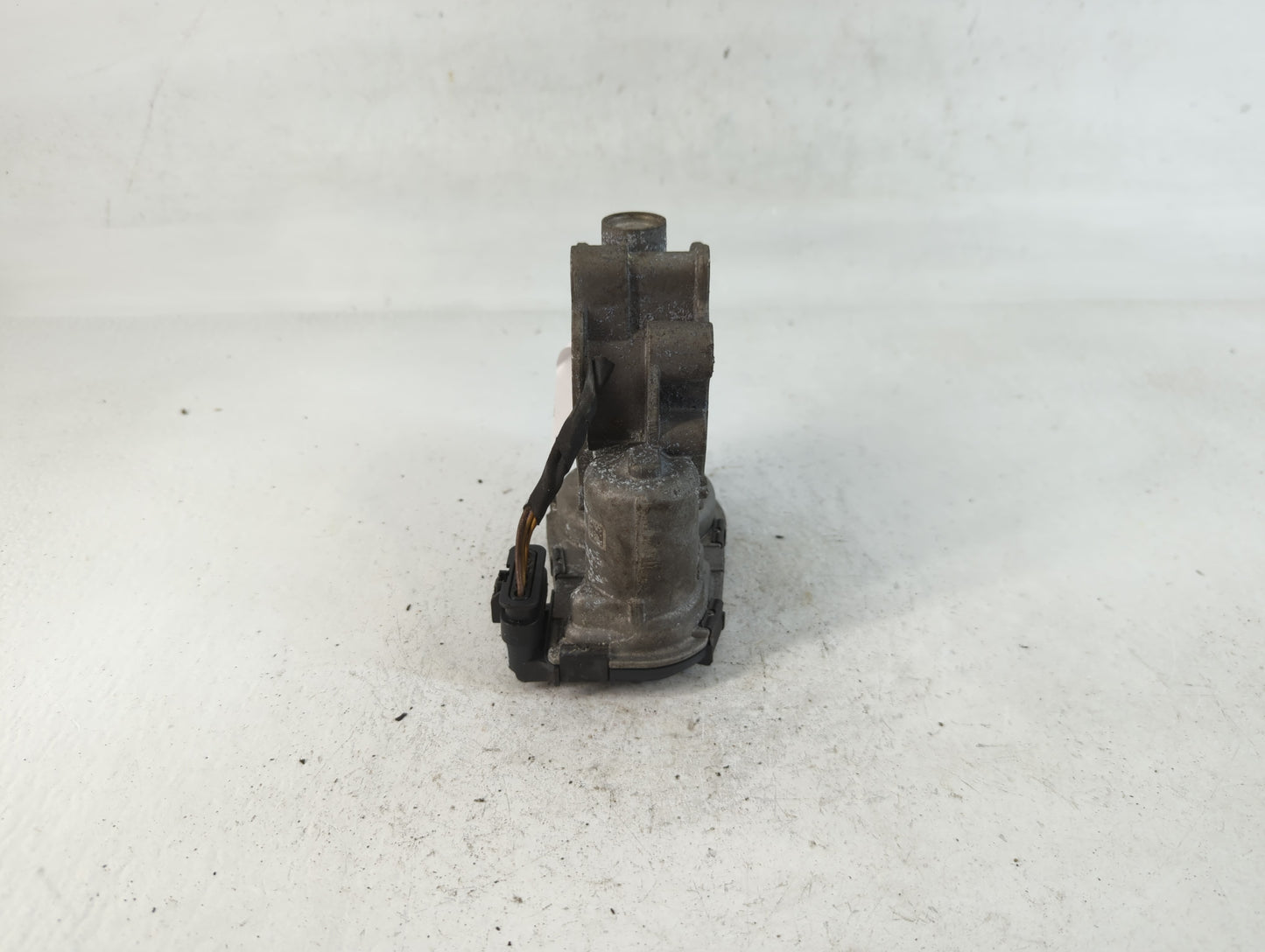 2023 Volvo S90 Throttle Body P/N:31493389 Fits OEM Used Auto Parts - Oemusedautoparts1.com