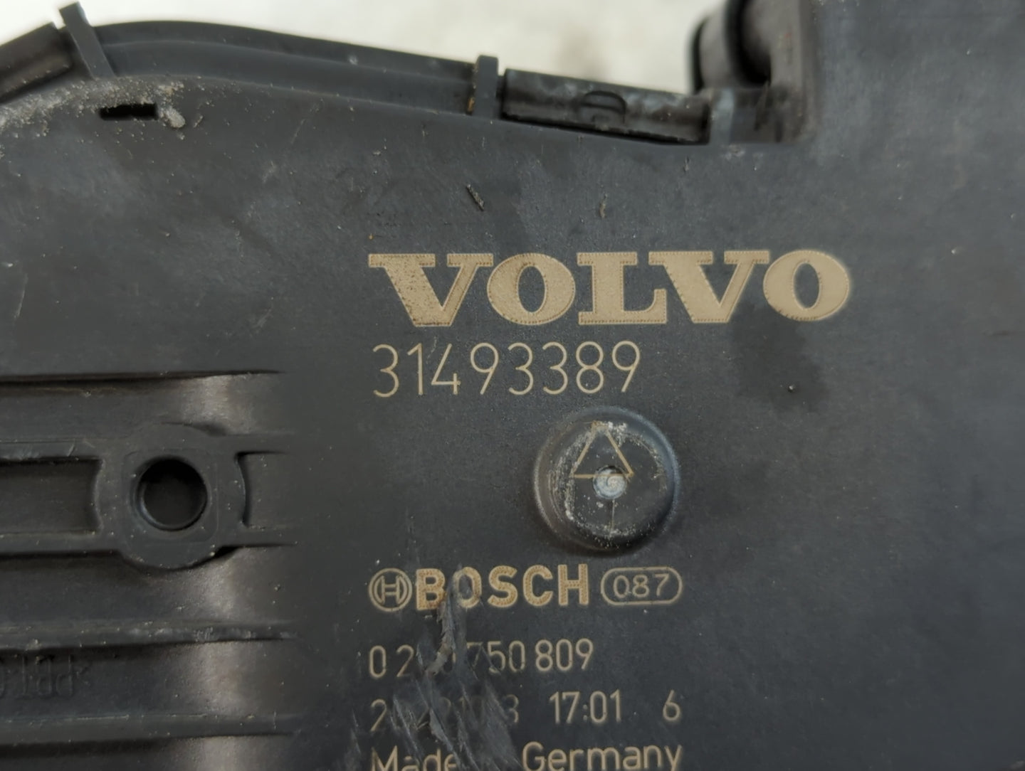 2023 Volvo S90 Throttle Body P/N:31493389 Fits OEM Used Auto Parts - Oemusedautoparts1.com