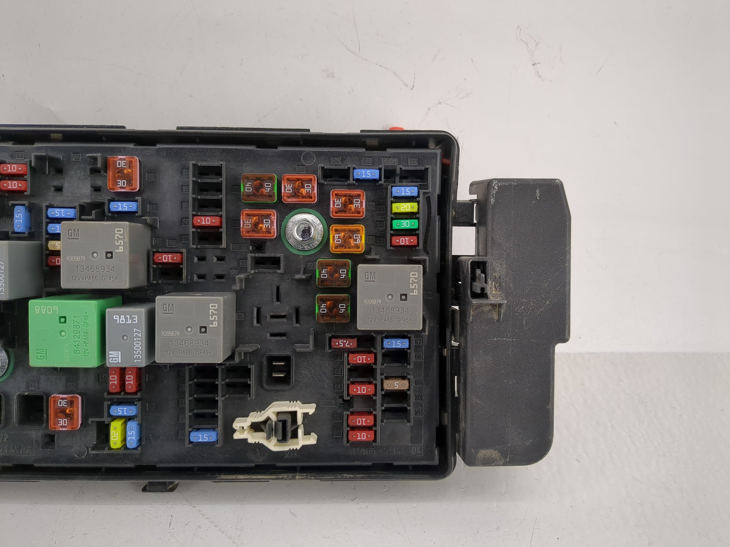 2023 Volvo Vnl 860 Fusebox Fuse Box Panel Relay Module P/N:PA66-GF14 Fits OEM Used Auto Parts - Oemusedautoparts1.com
