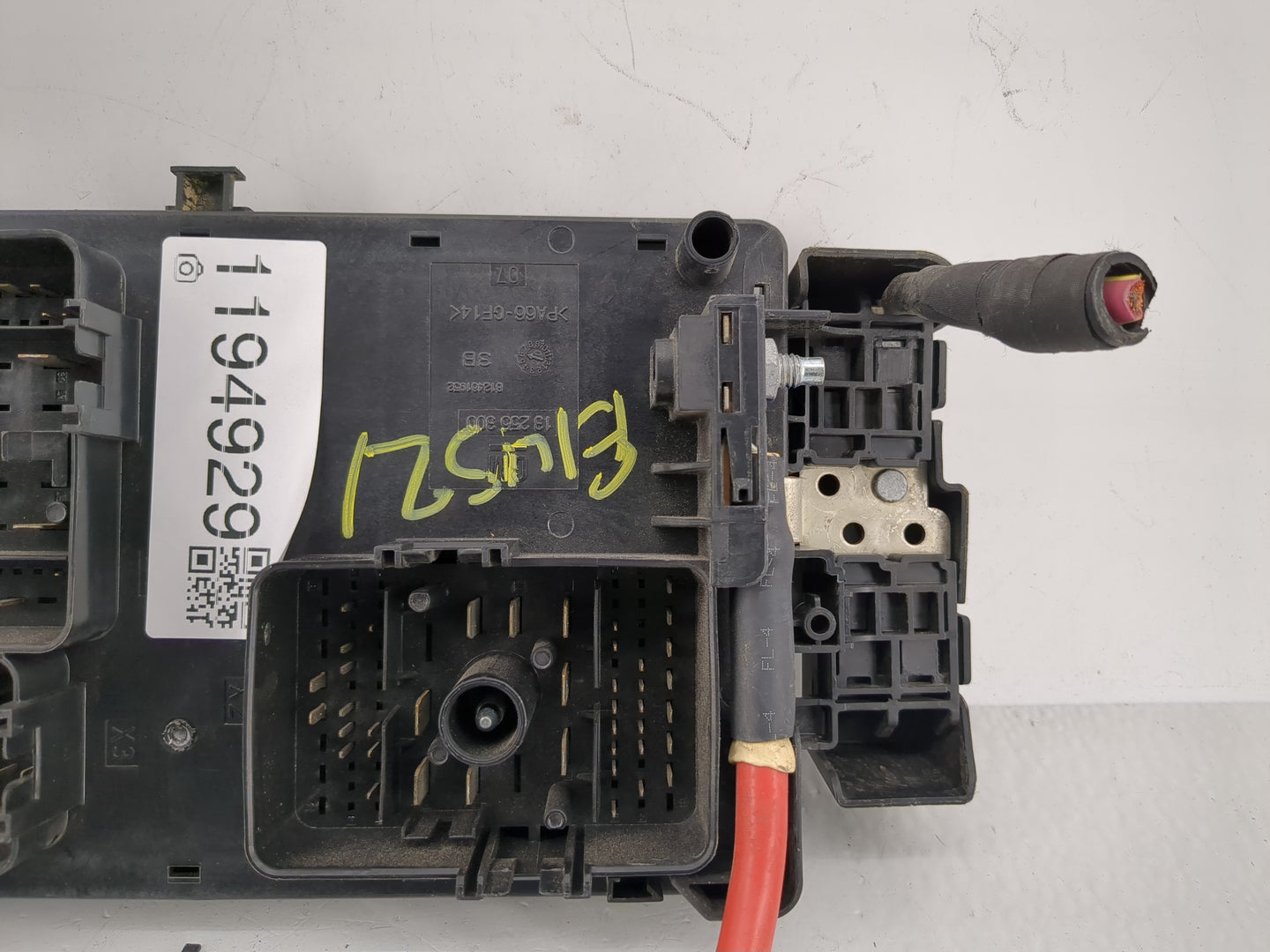 2023 Volvo Vnl 860 Fusebox Fuse Box Panel Relay Module P/N:PA66-GF14 Fits OEM Used Auto Parts - Oemusedautoparts1.com