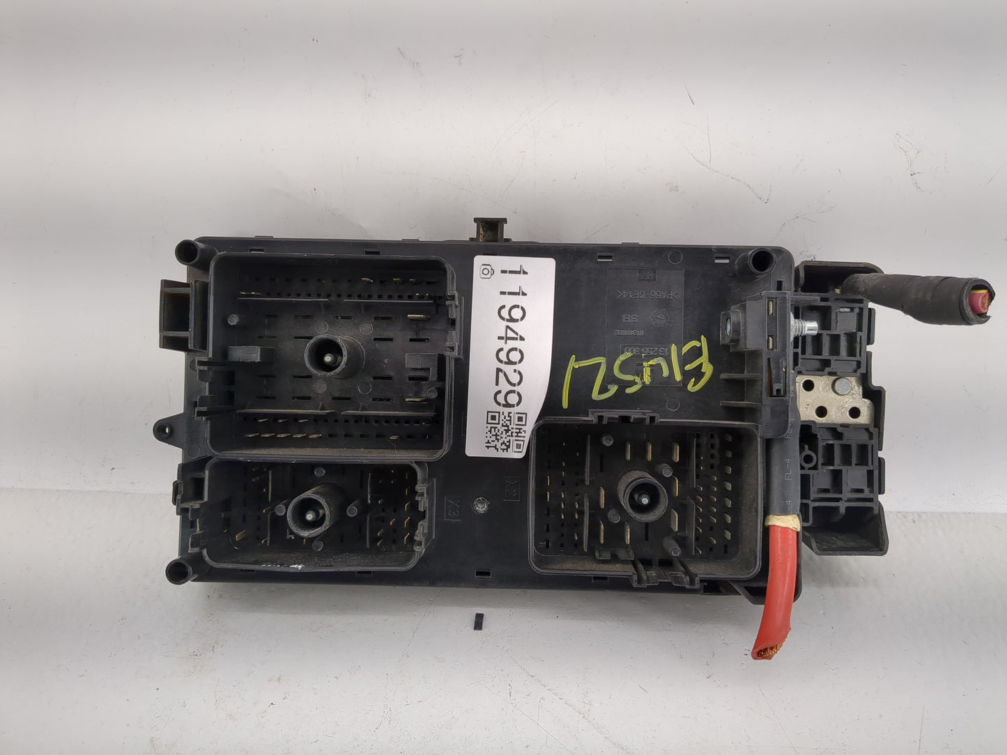 2023 Volvo Vnl 860 Fusebox Fuse Box Panel Relay Module P/N:PA66-GF14 Fits OEM Used Auto Parts - Oemusedautoparts1.com