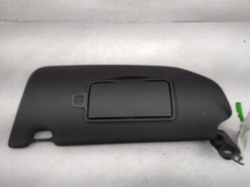2019-2020 Volvo Xc40 Sun Visor Shade Replacement Driver Left Mirror Fits Fits 2018 2019 2020 2021 OEM Used Auto Parts - Oemu