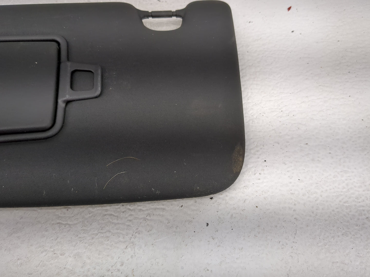 2019-2020 Volvo Xc40 Sun Visor Shade Replacement Driver Left Mirror Fits Fits 2018 2019 2020 2021 OEM Used Auto Parts - Oemu