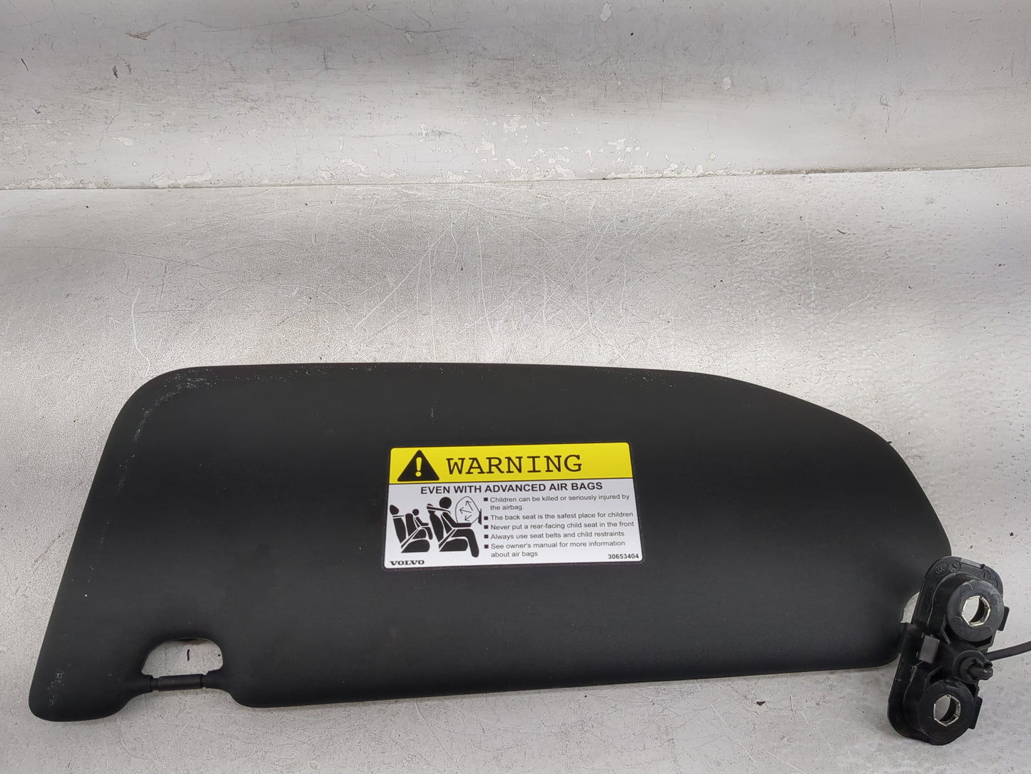 2019-2020 Volvo Xc40 Sun Visor Shade Replacement Passenger Right Mirror Fits Fits 2018 2019 2020 2021 OEM Used Auto Parts - 