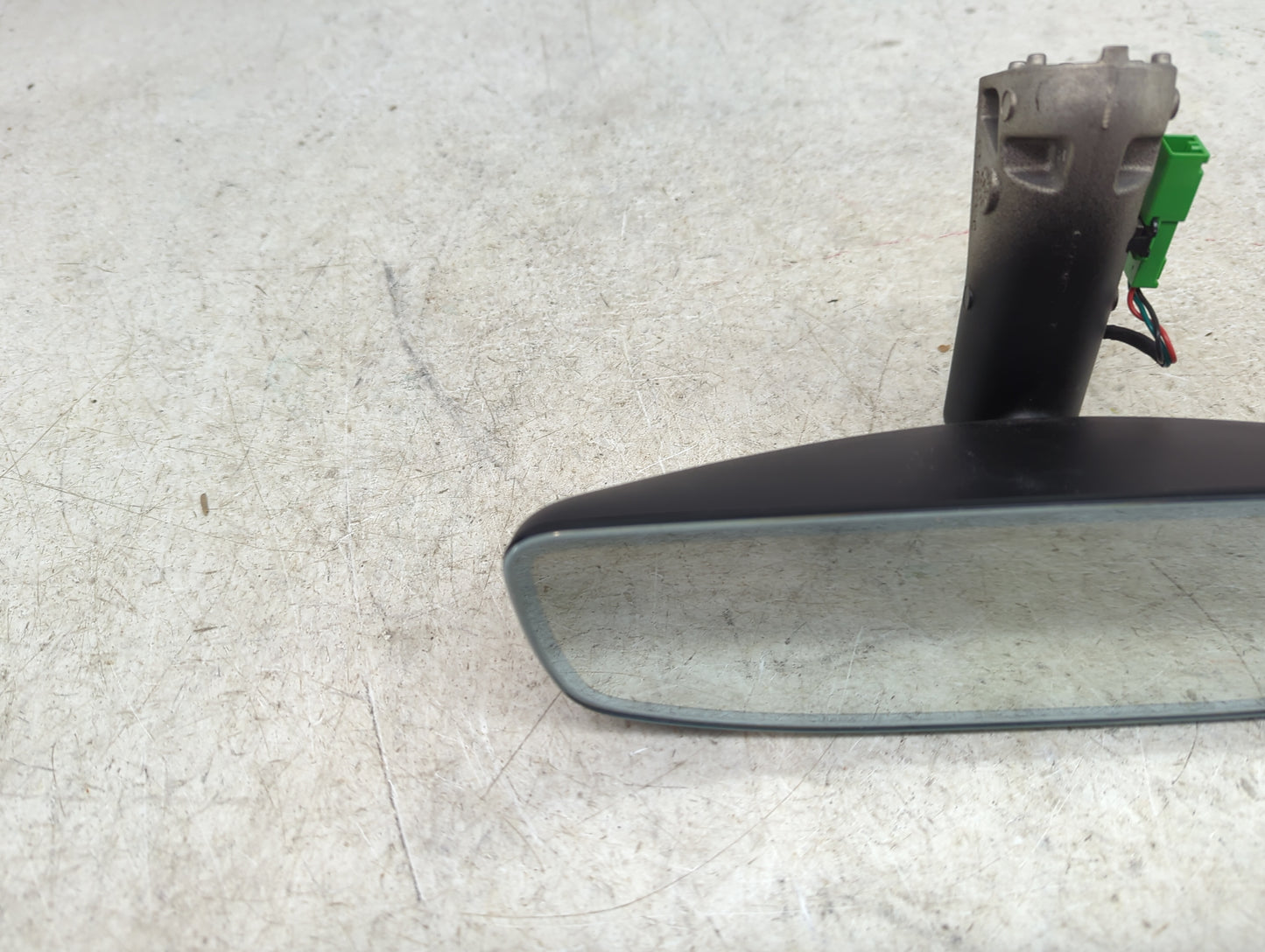 2023 Volvo Xc40 Interior Rear View Mirror Replacement OEM Fits OEM Used Auto Parts - Oemusedautoparts1.com