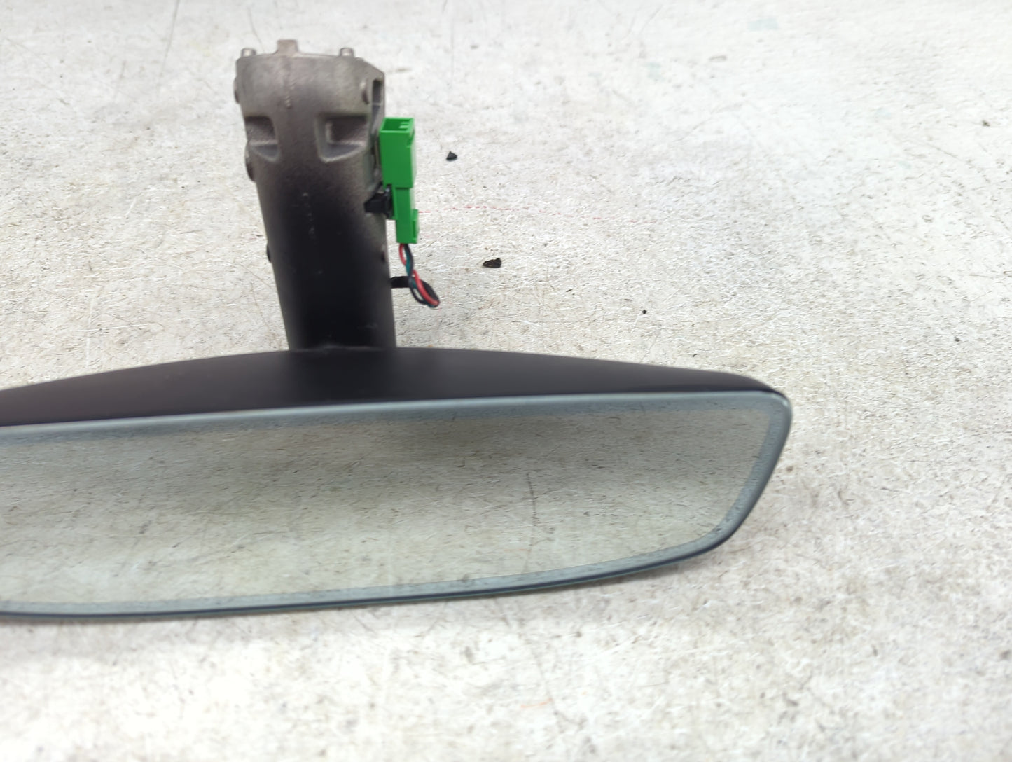 2023 Volvo Xc40 Interior Rear View Mirror Replacement OEM Fits OEM Used Auto Parts - Oemusedautoparts1.com