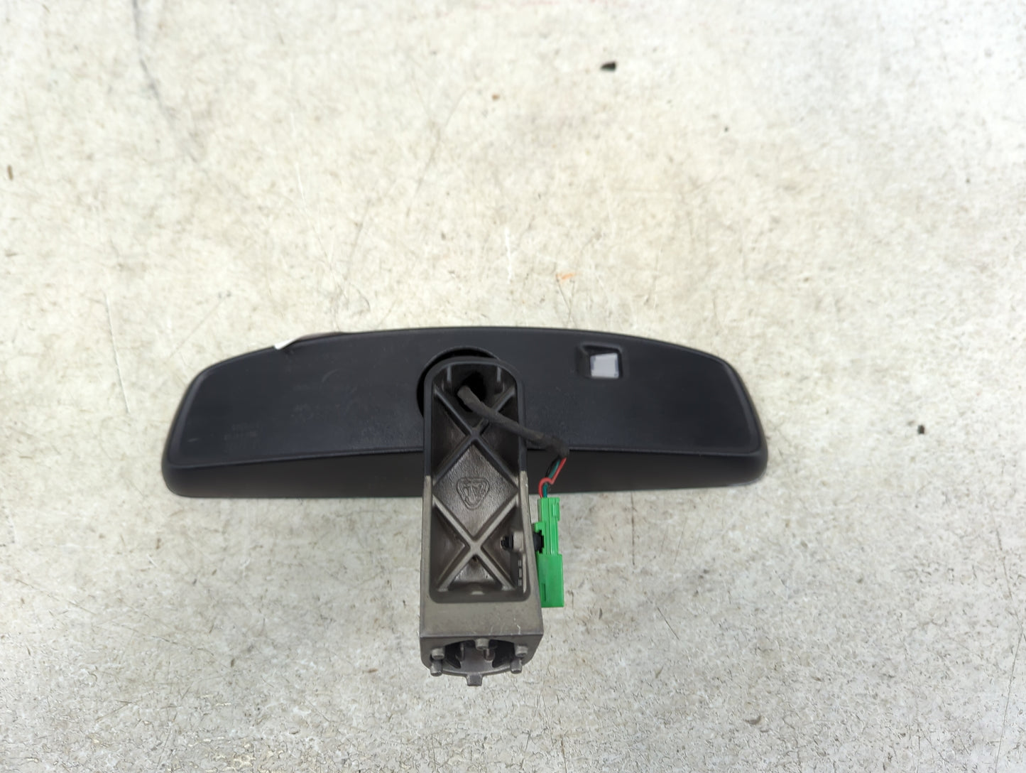 2023 Volvo Xc40 Interior Rear View Mirror Replacement OEM Fits OEM Used Auto Parts - Oemusedautoparts1.com