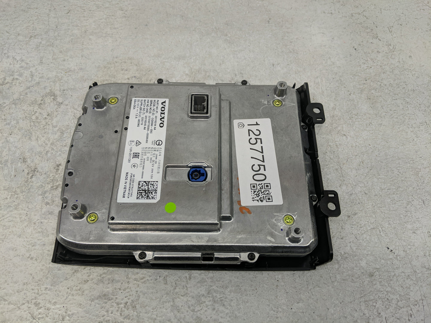 2023 Volvo Xc60 Information Display Screen - Oemusedautoparts1.com